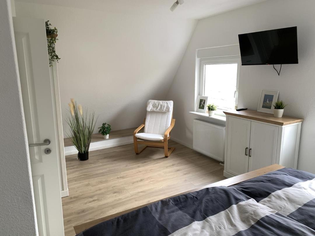 Neu! Schickes Und Modernes Ferienhaus Ant Zingel Krummhörn エクステリア 写真