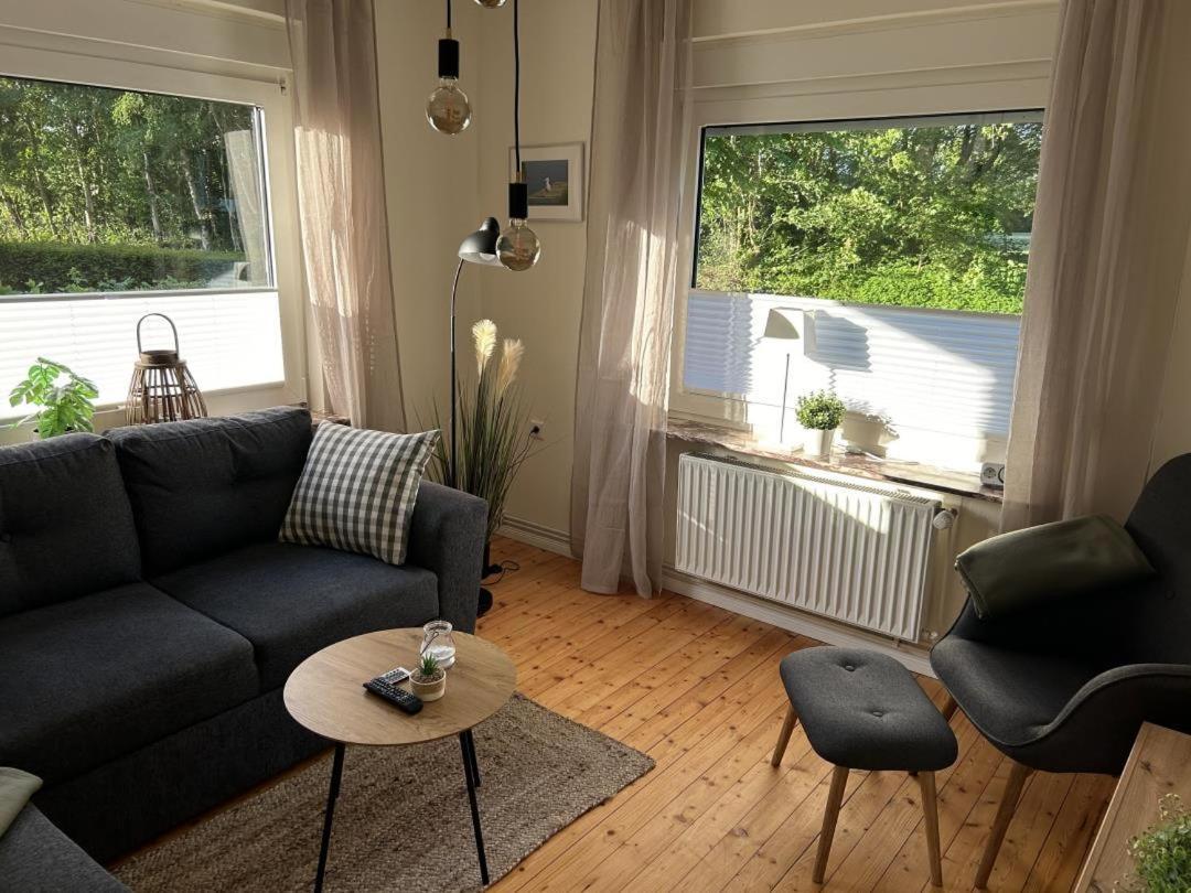 Neu! Schickes Und Modernes Ferienhaus Ant Zingel Krummhörn エクステリア 写真